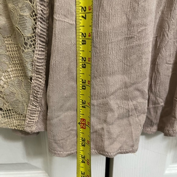 Velzera Taupe Mini Dress Sz. L NWT - Picture 3 of 8